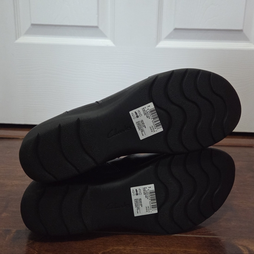 Clarks Collection Women's Cheyn Zoe Black Leather Ankle Boots Size 8W Comfort - Picture 10 of 12